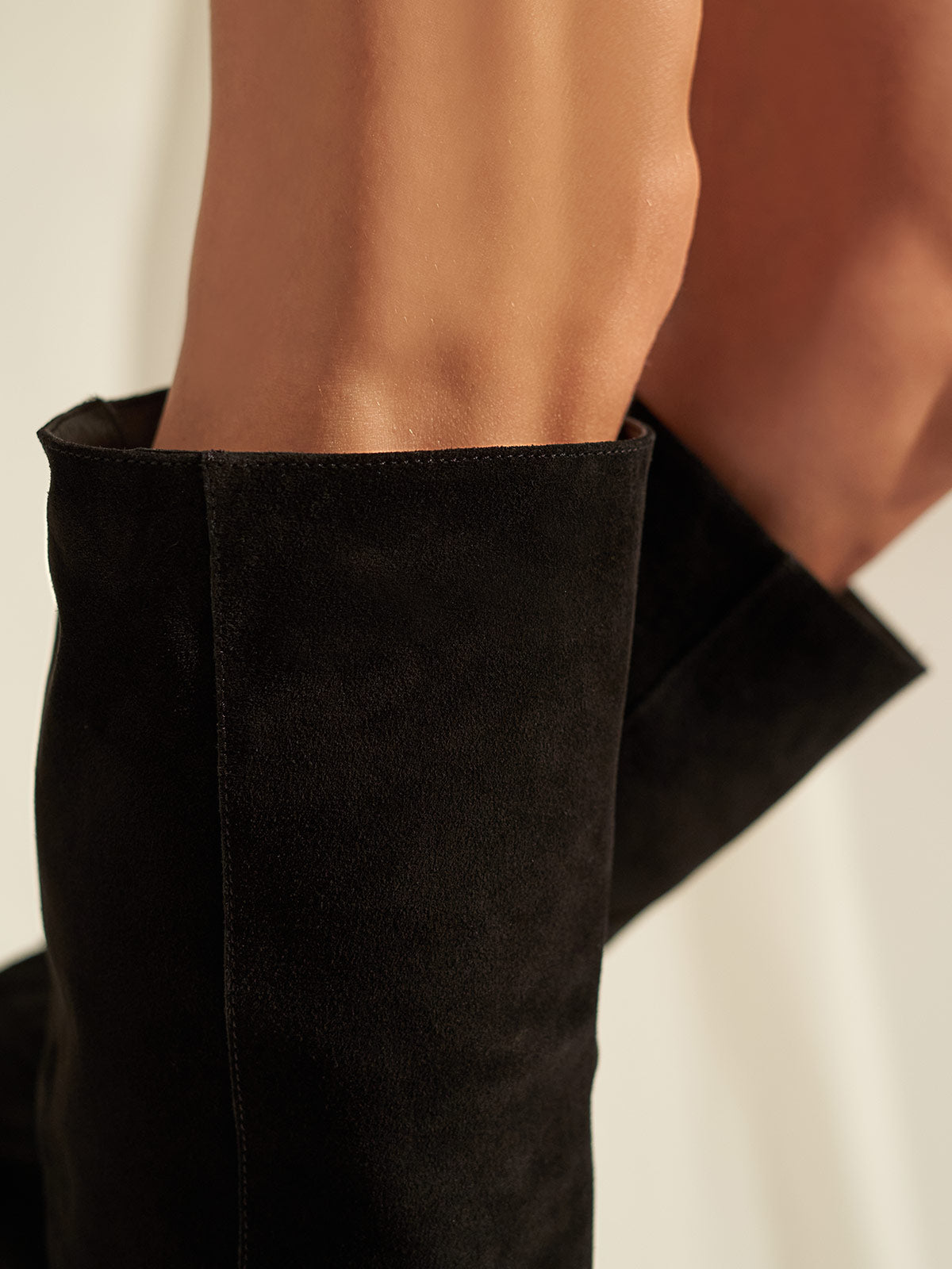 Paige Black Suede - Workshop